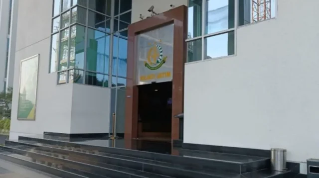 Suasana Kejaksaan Tinggi Jawa Timur, beberapa waktu lalu. (ANTARA/ Faizal Falakki)