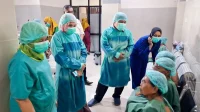 Pelaksanaan kegiatan sosial operasi mata katarak gratis di RSUD Besuki, Situbondo, Jawa Timur. Kamis (6/2/2025) ANTARA