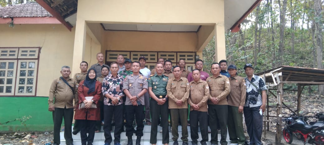 penjaga hutan sedunia