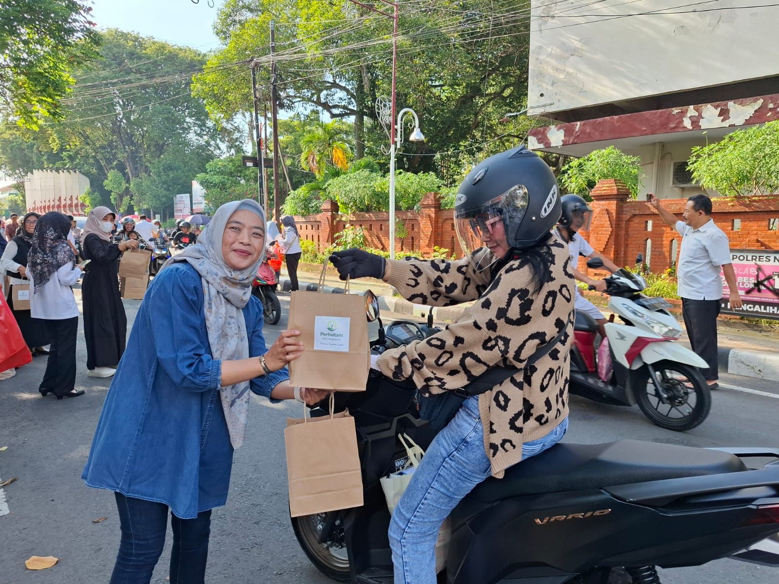 takjil perhutani nganjuk