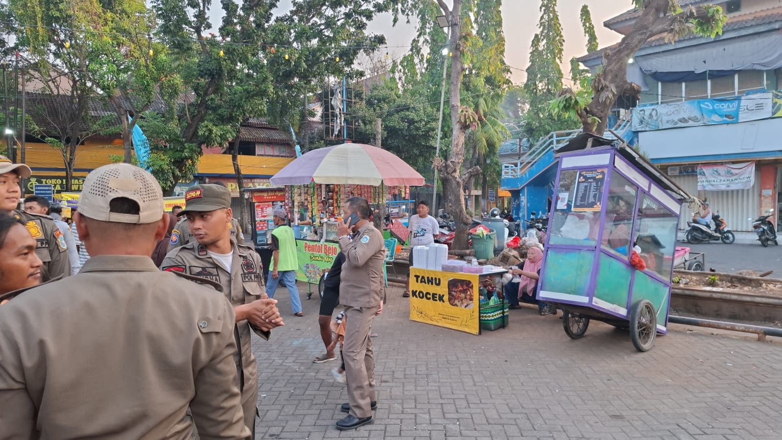 satpol pp lamongan